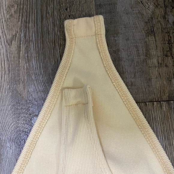 Zara plunge neck bodysuit! - Picture 3 of 4